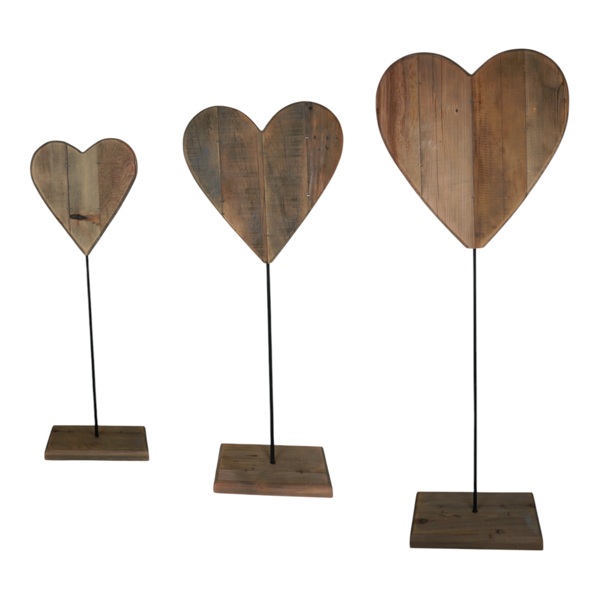 Darstellung von Holzherz auf hohem Fuss klein